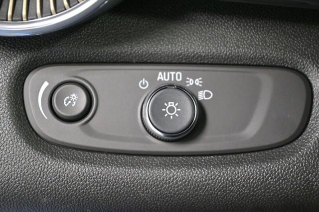 new 2026 Chevrolet Trax car