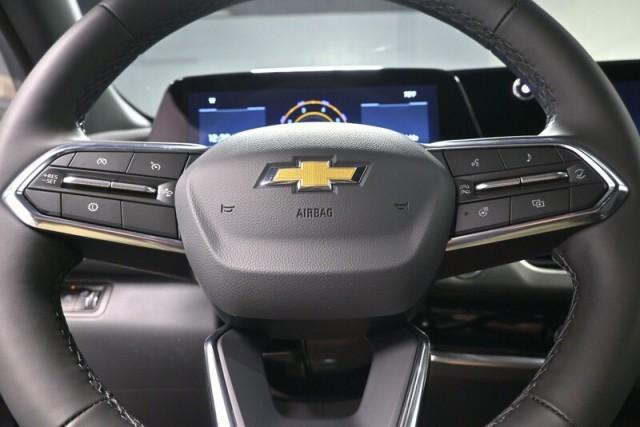 new 2026 Chevrolet Equinox car, priced at $33,644