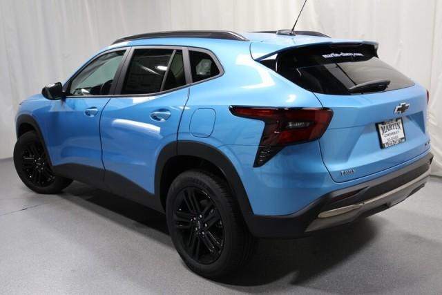 new 2025 Chevrolet Trax car, priced at $27,880