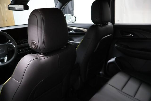new 2025 Chevrolet TrailBlazer car, priced at $32,680