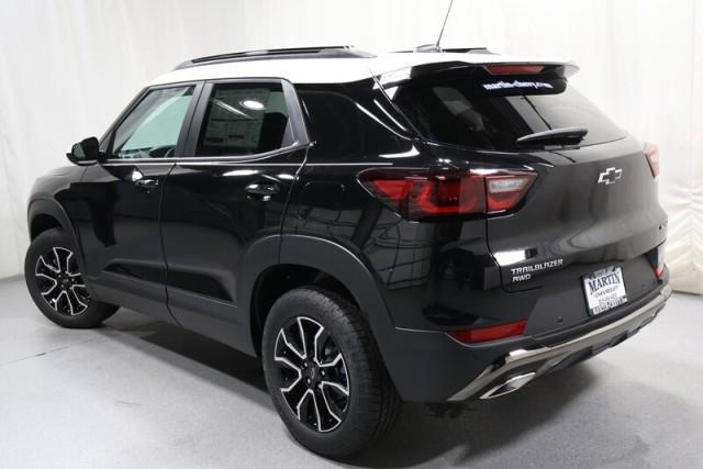 new 2025 Chevrolet TrailBlazer car, priced at $32,680