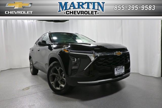 new 2025 Chevrolet Trax car