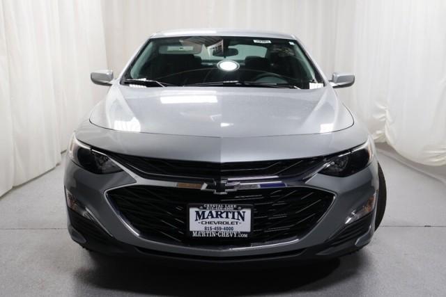 new 2025 Chevrolet Malibu car