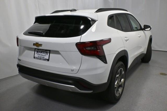 new 2026 Chevrolet Trax car, priced at $25,885