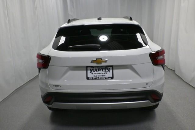 new 2026 Chevrolet Trax car, priced at $25,885