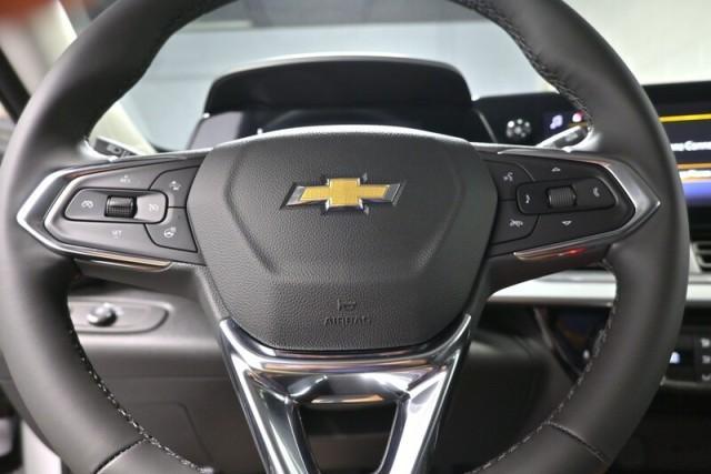 new 2025 Chevrolet Trax car