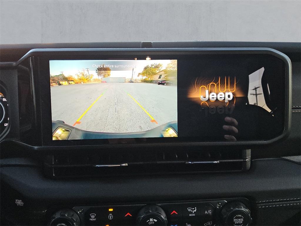 new 2026 Jeep Gladiator car, priced at $47,972