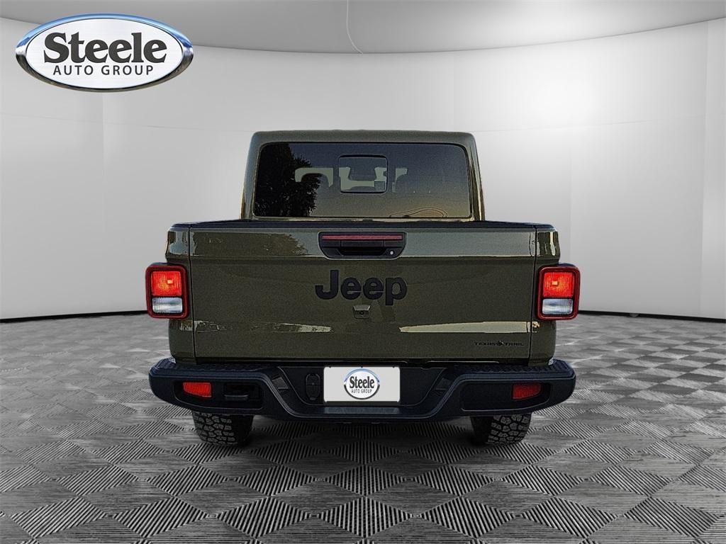 new 2026 Jeep Gladiator car, priced at $47,972