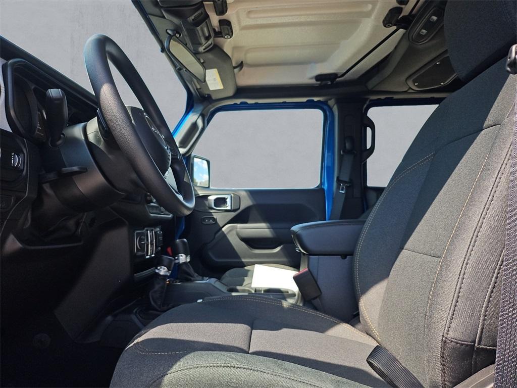 new 2025 Jeep Wrangler car, priced at $36,417