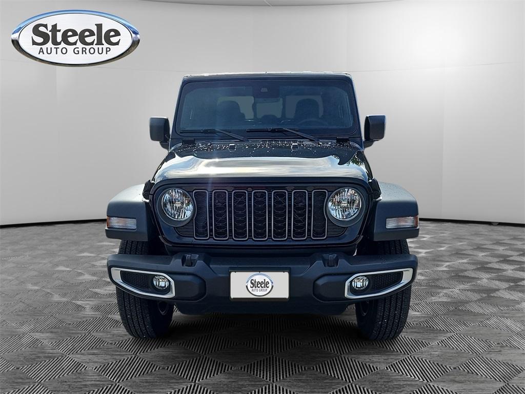 new 2025 Jeep Gladiator car, priced at $37,496