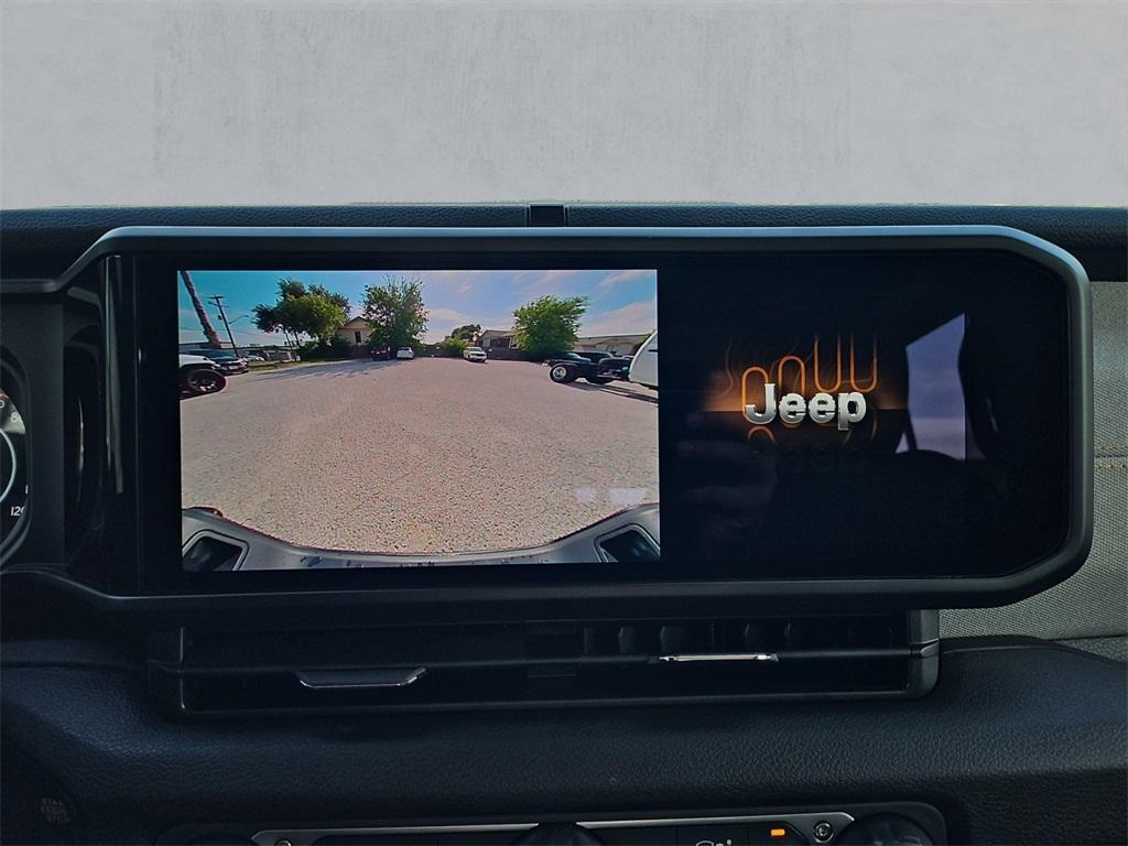new 2025 Jeep Gladiator car, priced at $37,496
