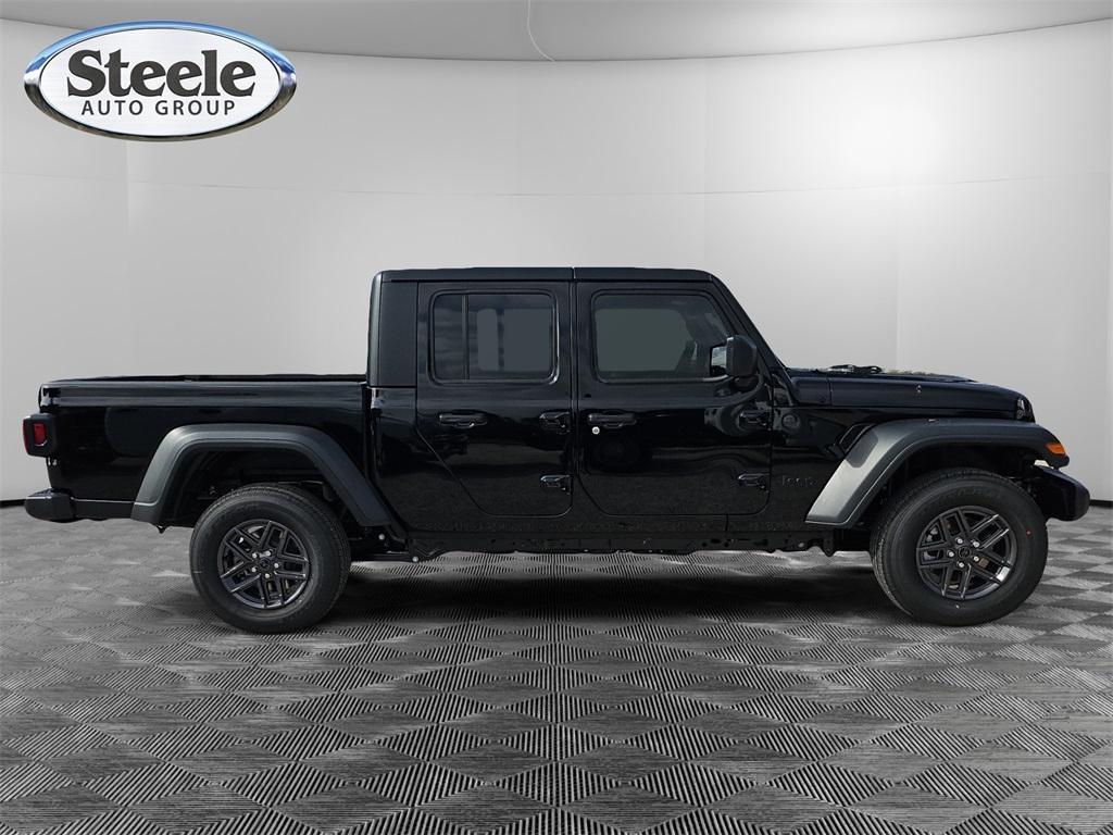 new 2025 Jeep Gladiator car, priced at $37,496