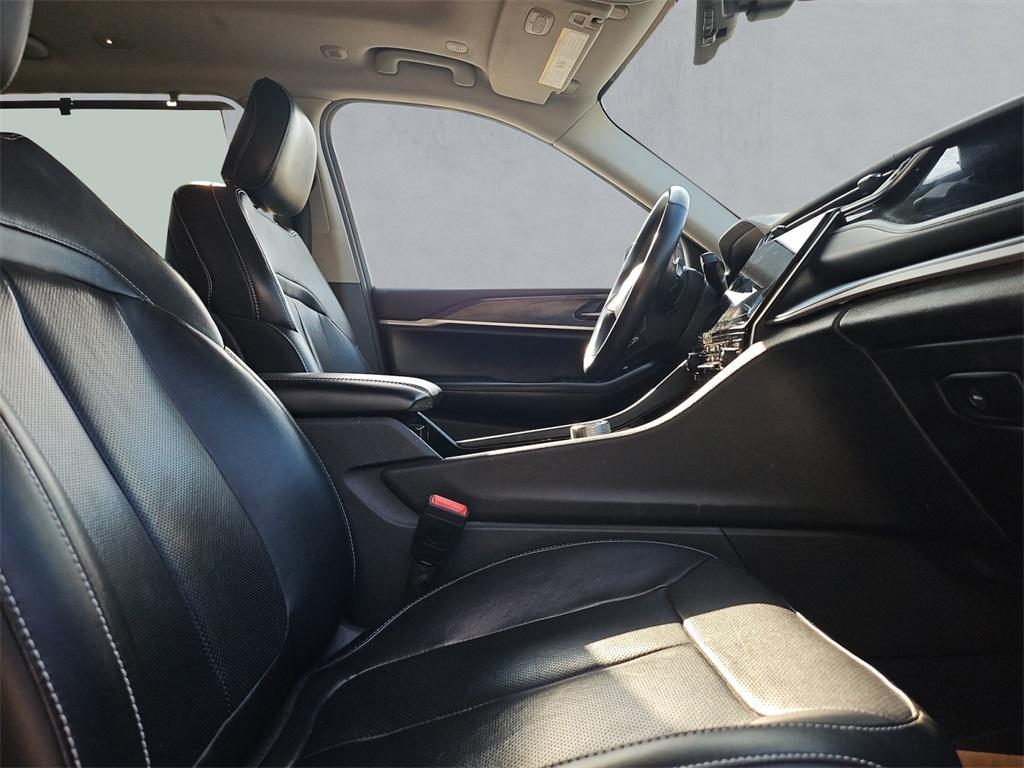 used 2022 Jeep Grand Cherokee L car, priced at $25,995