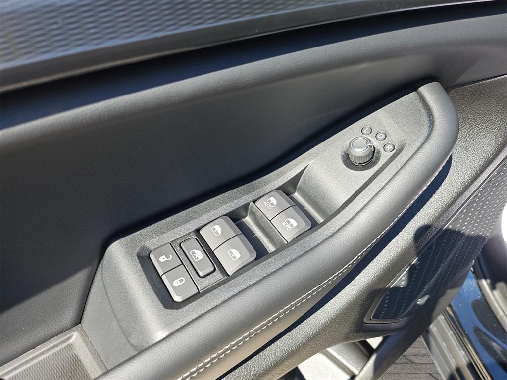 new 2025 Jeep Grand Cherokee car, priced at $34,764