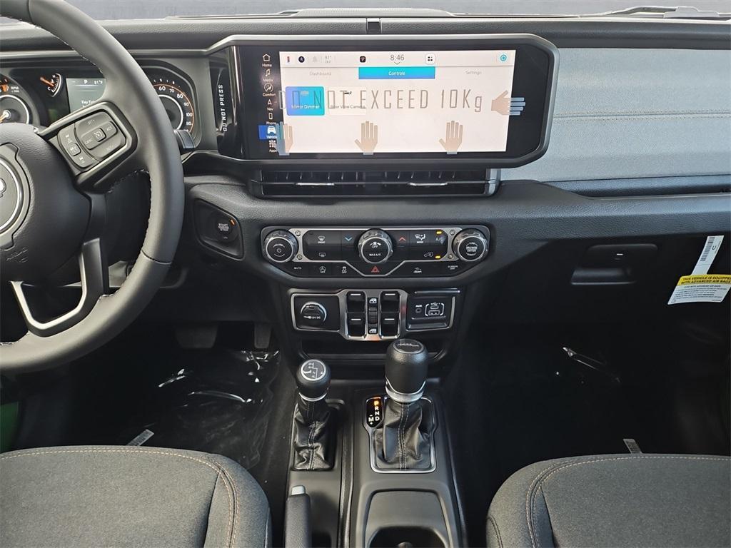 new 2025 Jeep Gladiator car, priced at $37,996