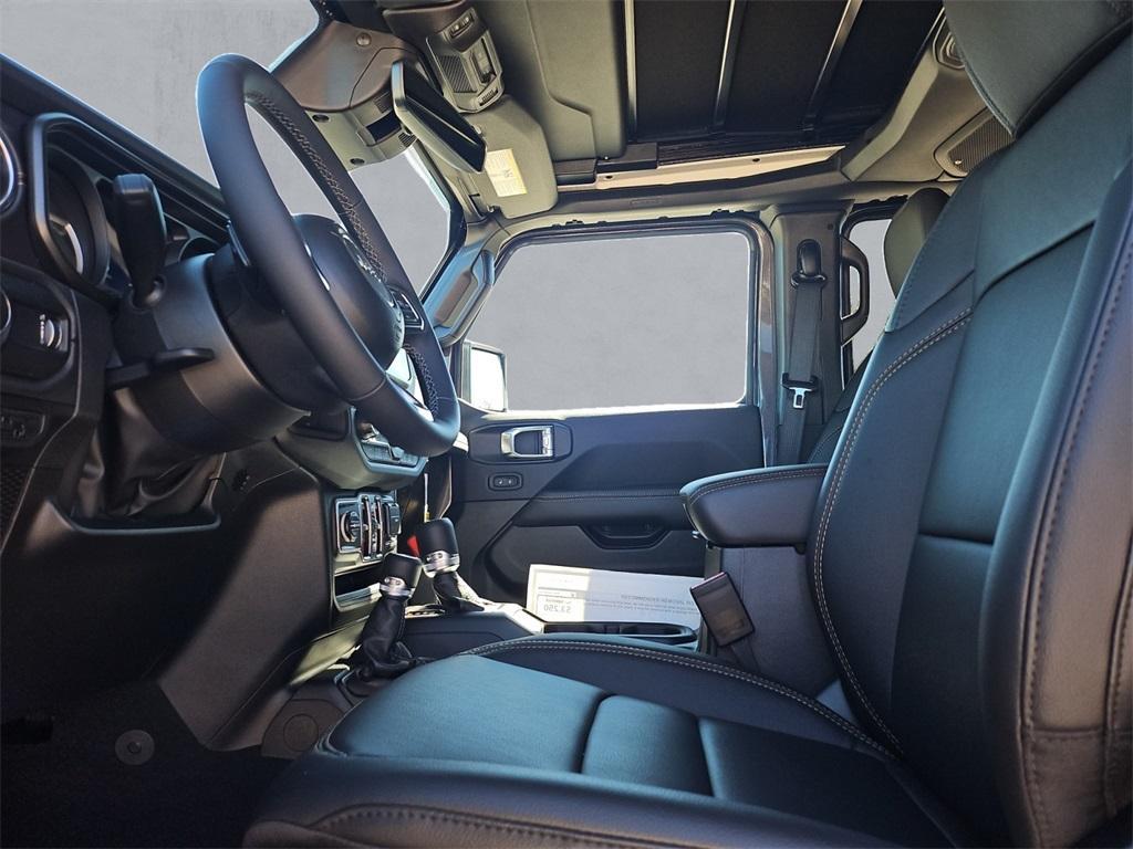 new 2026 Jeep Wrangler car, priced at $53,792