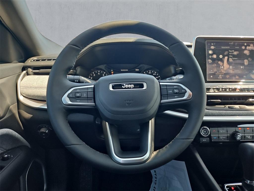 new 2025 Jeep Compass car, priced at $23,995