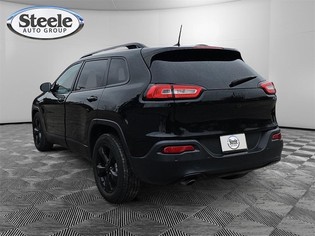 used 2016 Jeep Cherokee car, priced at $12,895