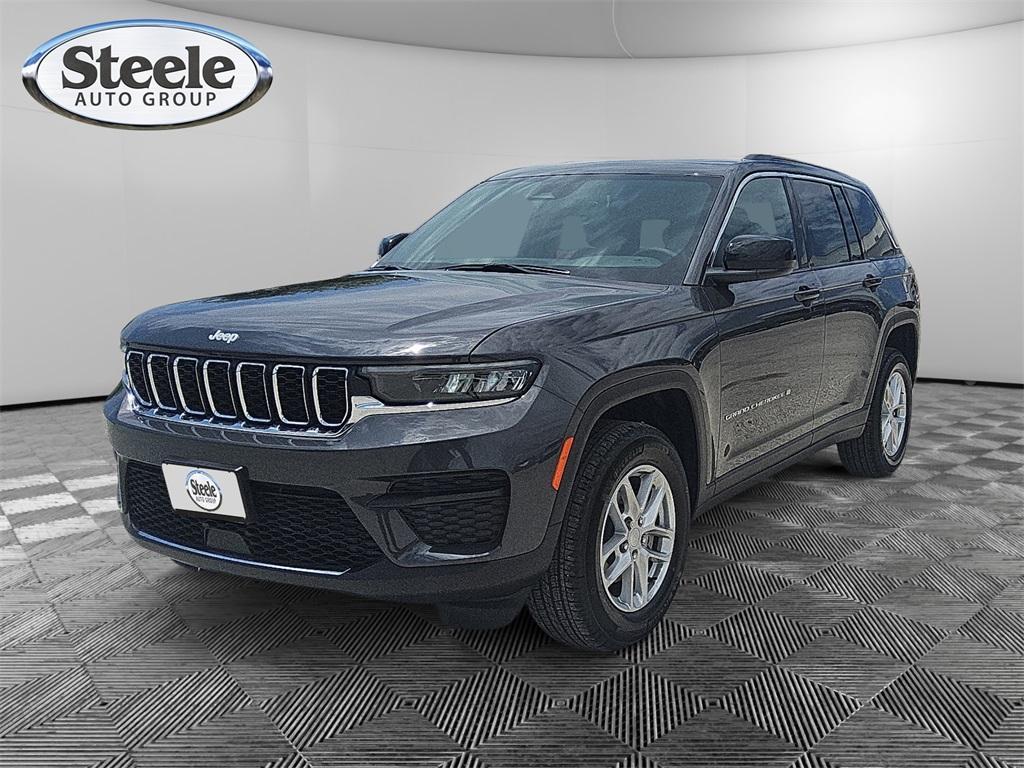 new 2025 Jeep Grand Cherokee car, priced at $34,049