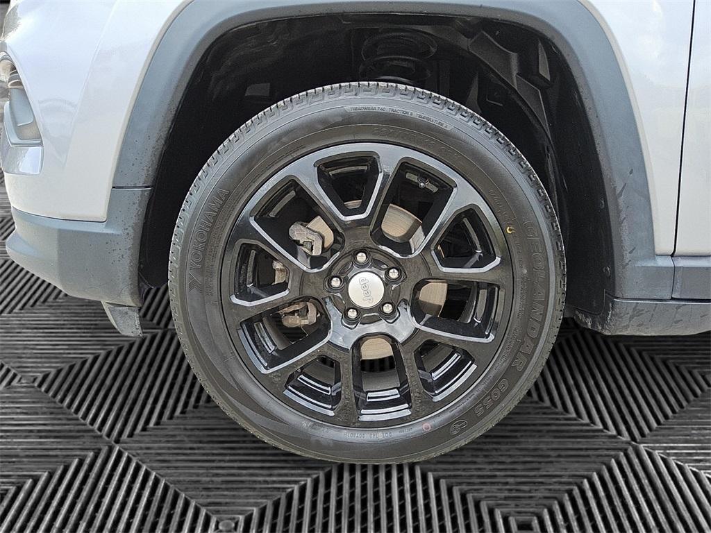 used 2022 Jeep Compass car, priced at $18,831