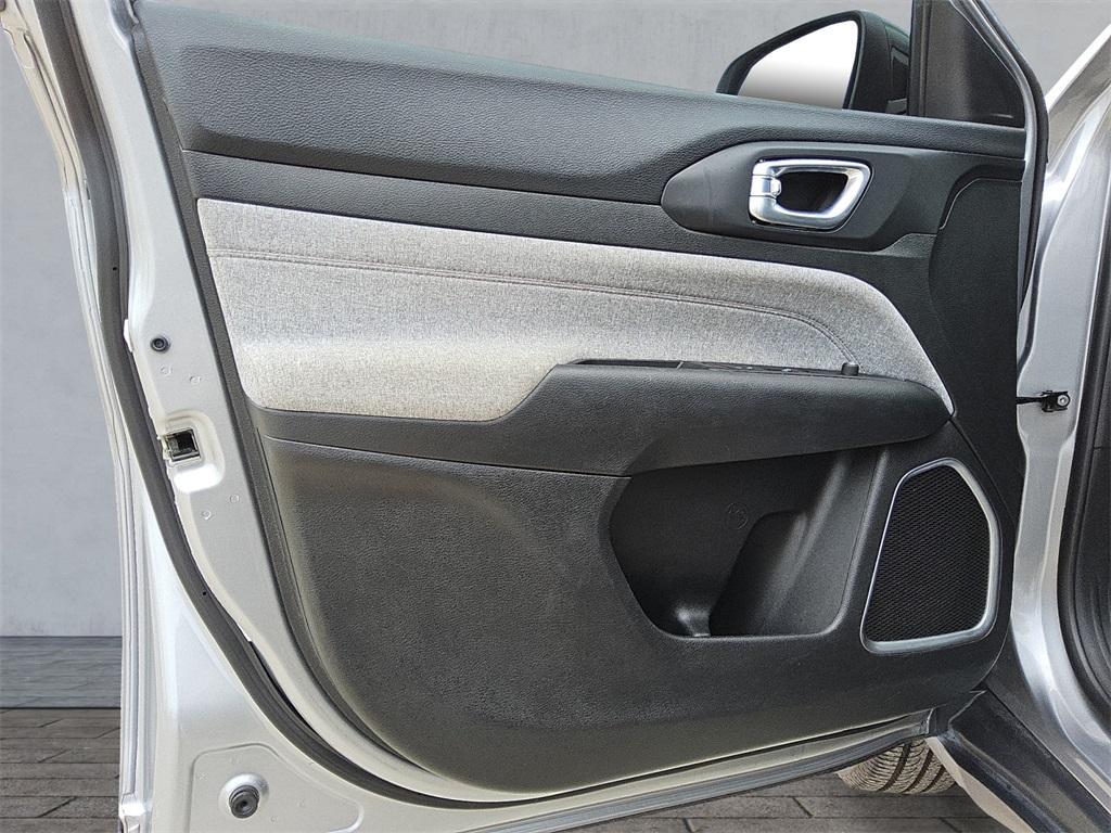 used 2022 Jeep Compass car, priced at $18,831