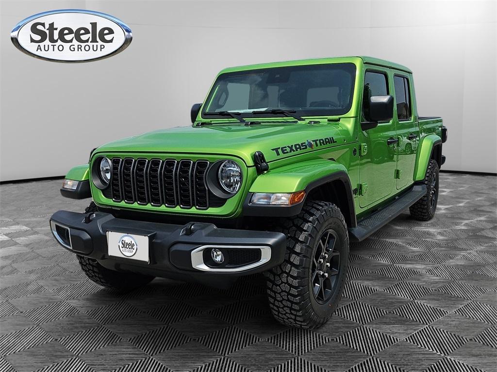 new 2025 Jeep Gladiator car, priced at $39,745