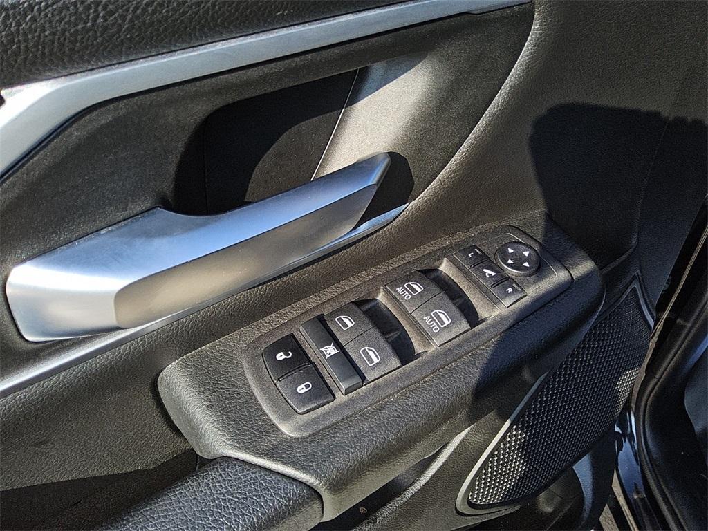 used 2023 Ram 1500 car, priced at $39,625