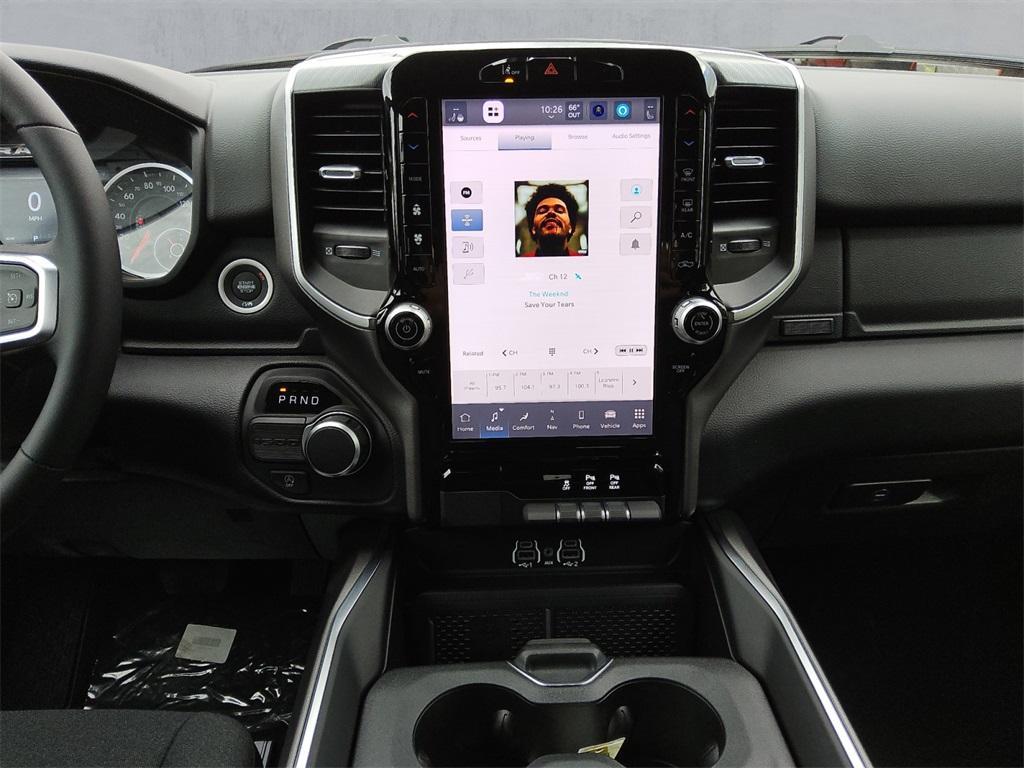 new 2025 Ram 1500 car, priced at $44,913