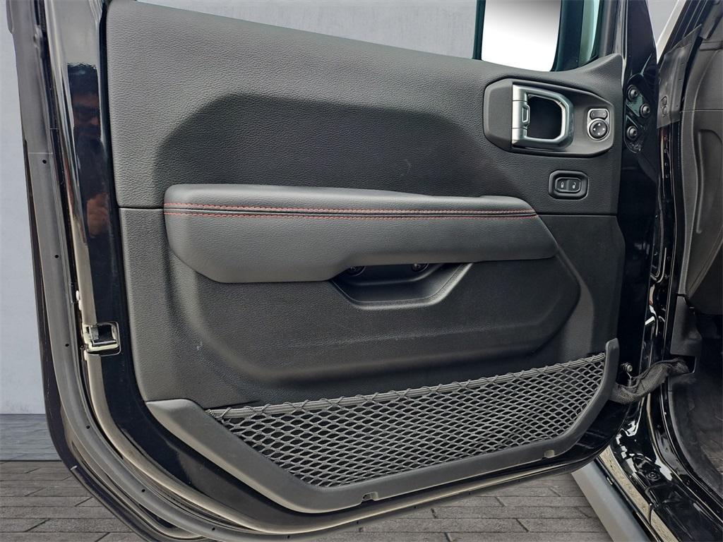 used 2023 Jeep Gladiator car, priced at $40,352