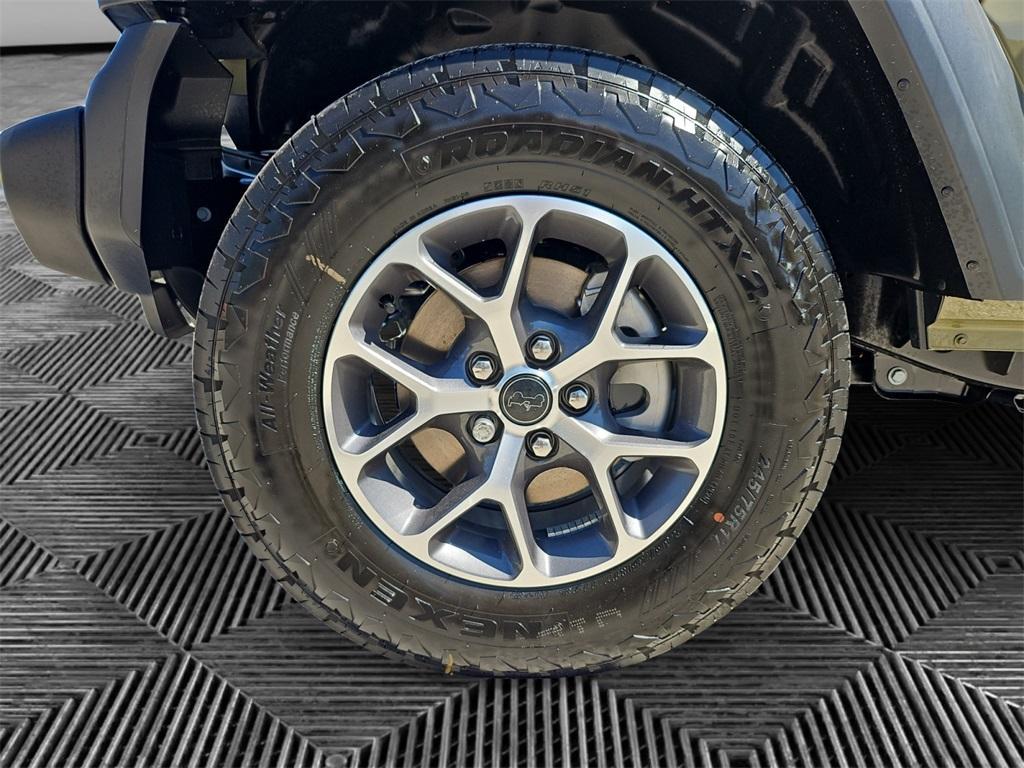 new 2025 Jeep Wrangler car, priced at $44,090