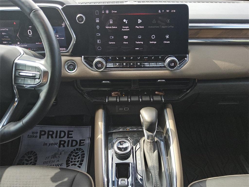 used 2024 GMC Canyon car, priced at $47,372