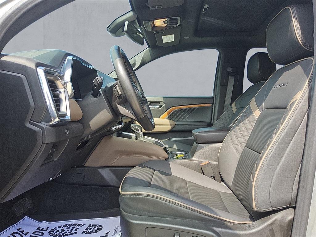 used 2024 GMC Canyon car, priced at $47,372