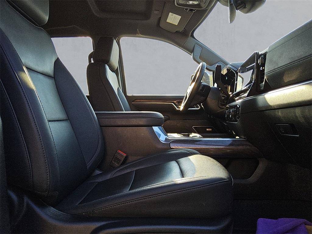 used 2025 Chevrolet Silverado 2500 car, priced at $64,899