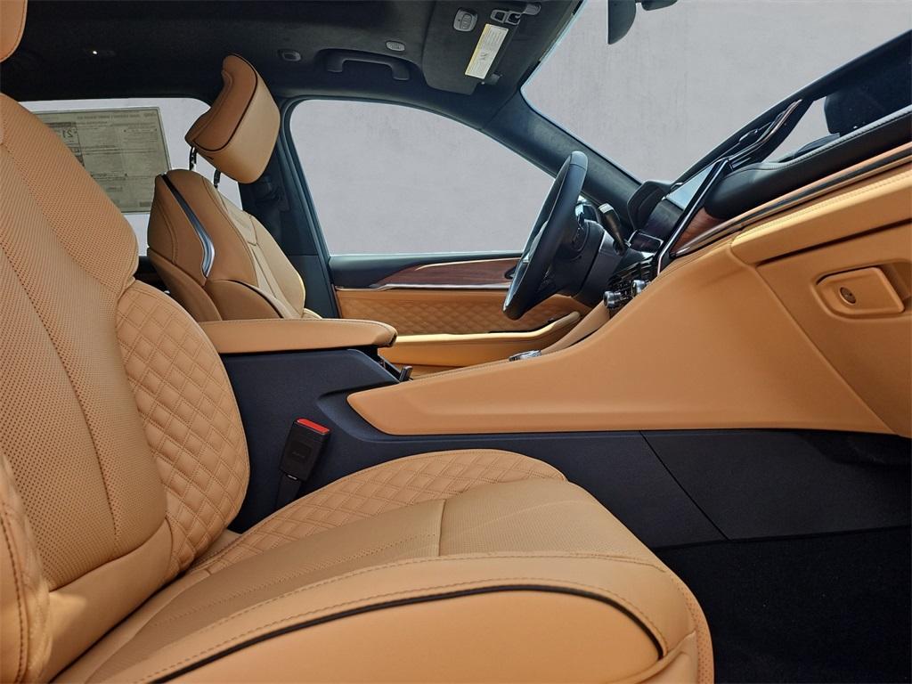 new 2025 Jeep Grand Cherokee L car, priced at $60,874