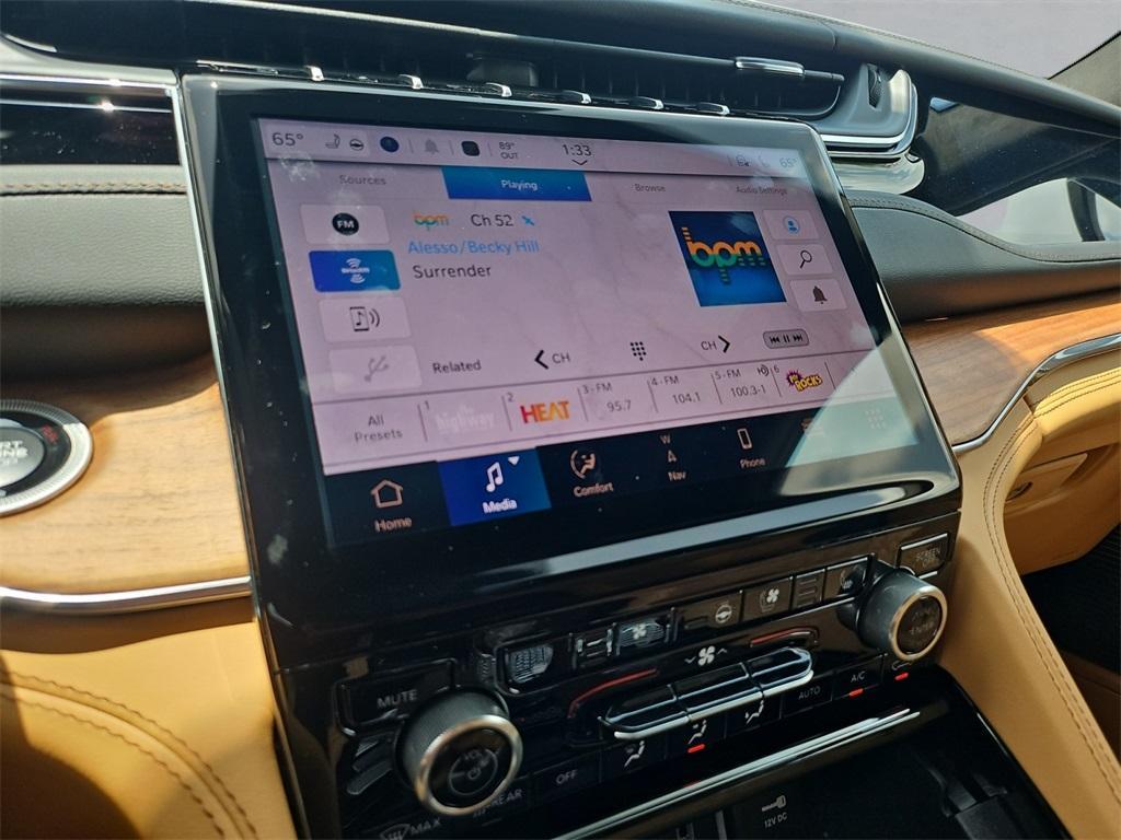 new 2025 Jeep Grand Cherokee L car, priced at $60,874