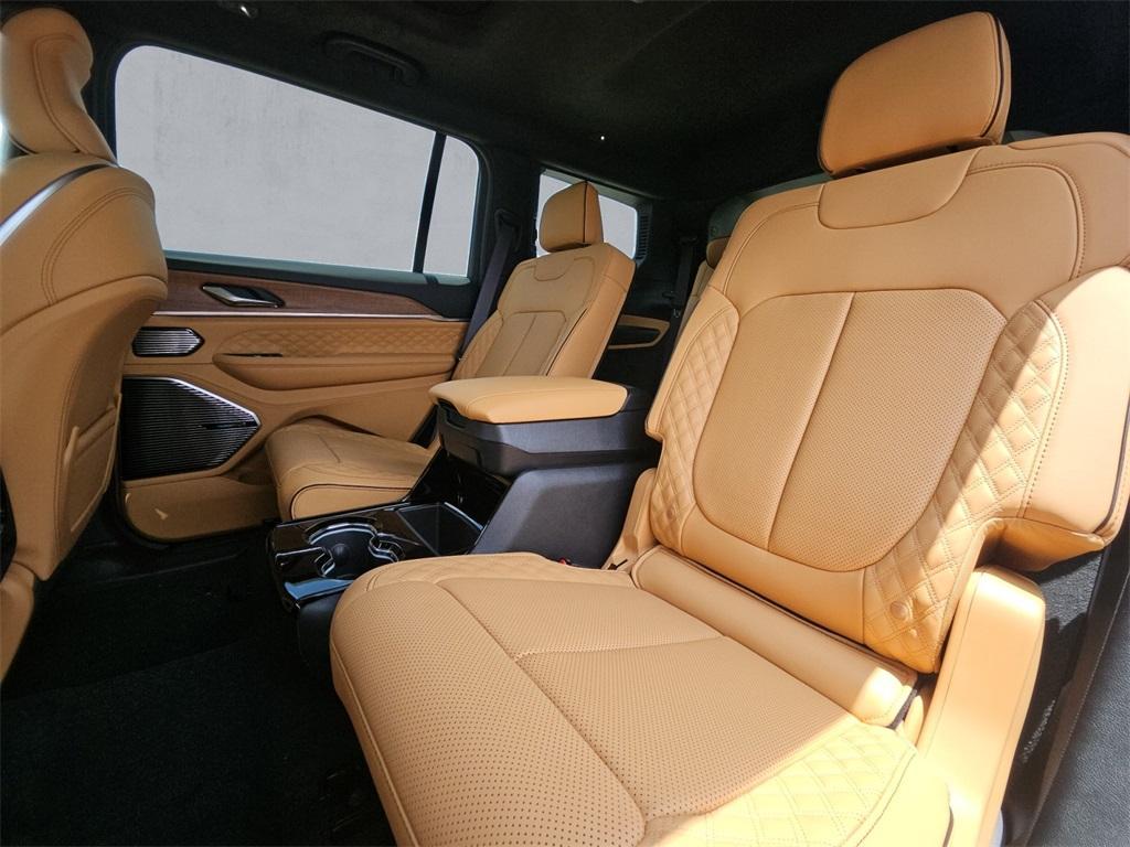 new 2025 Jeep Grand Cherokee L car, priced at $60,874