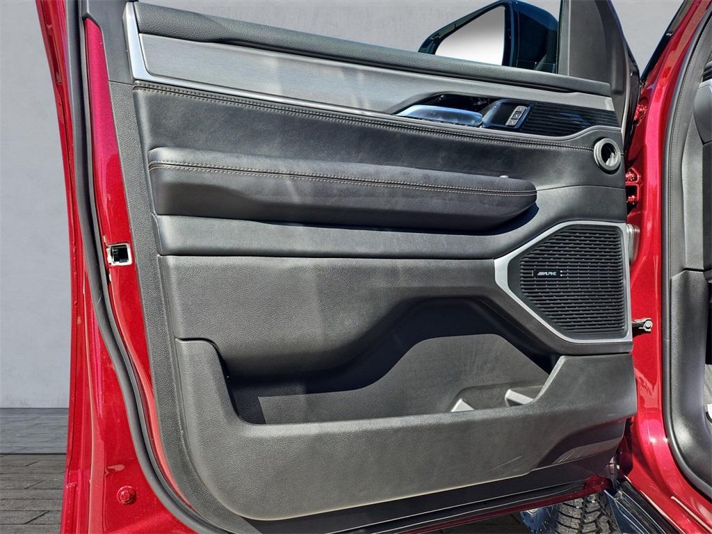 new 2025 Jeep Wagoneer car, priced at $68,875