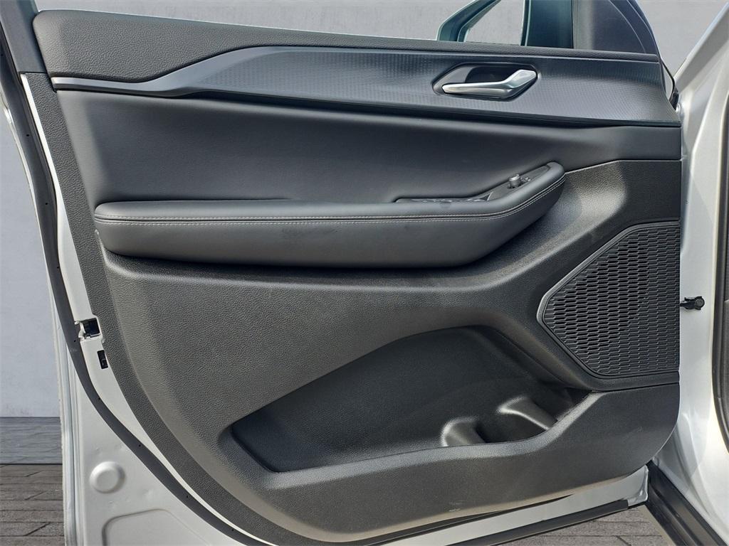 new 2025 Jeep Grand Cherokee car, priced at $34,790