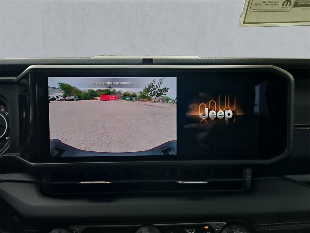 new 2025 Jeep Gladiator car, priced at $41,245