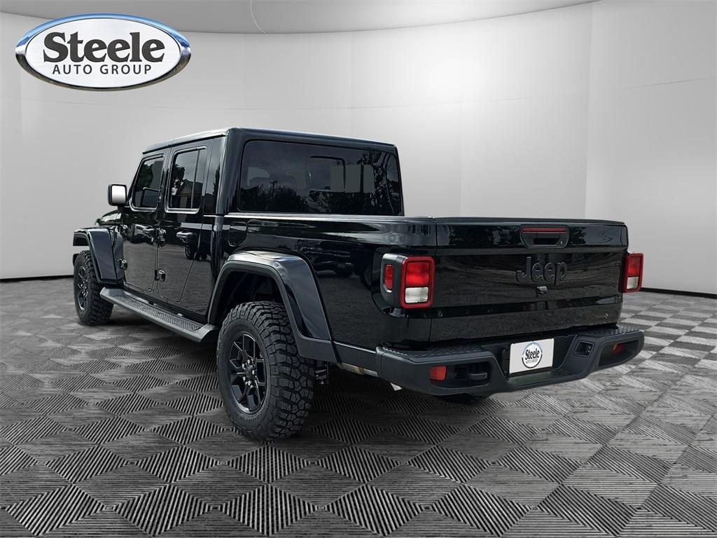 new 2025 Jeep Gladiator car, priced at $41,245