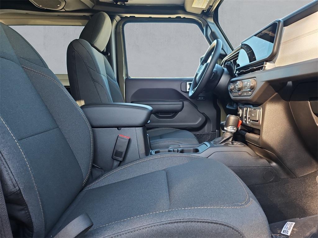 new 2026 Jeep Wrangler car, priced at $38,857