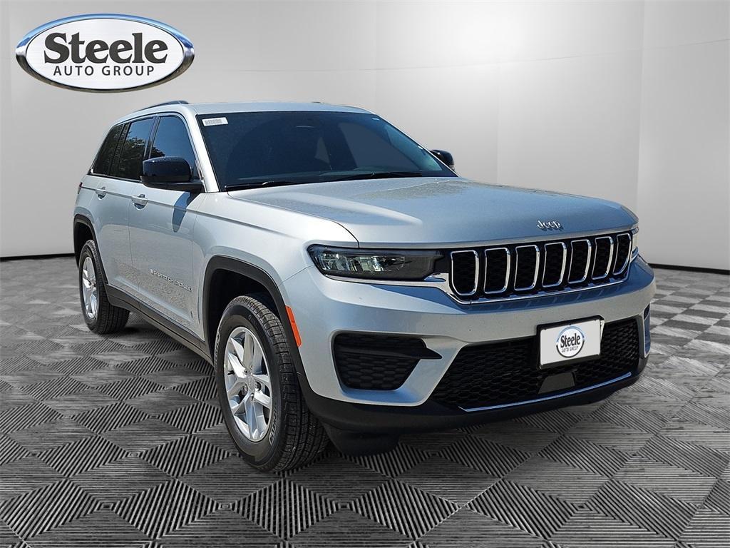 new 2025 Jeep Grand Cherokee car, priced at $30,406