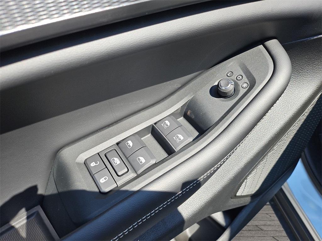 new 2025 Jeep Grand Cherokee car, priced at $30,406