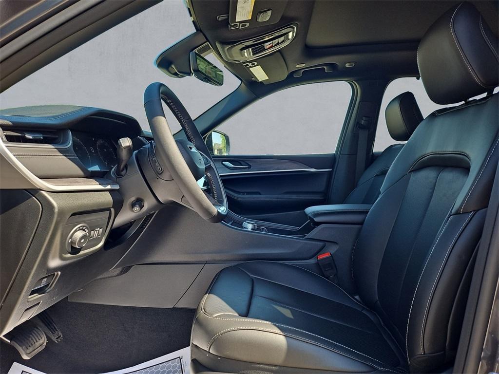 new 2025 Jeep Grand Cherokee car, priced at $36,314