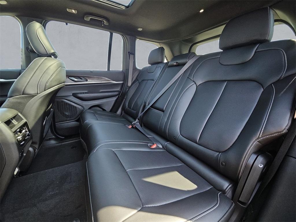 new 2025 Jeep Grand Cherokee car, priced at $36,314