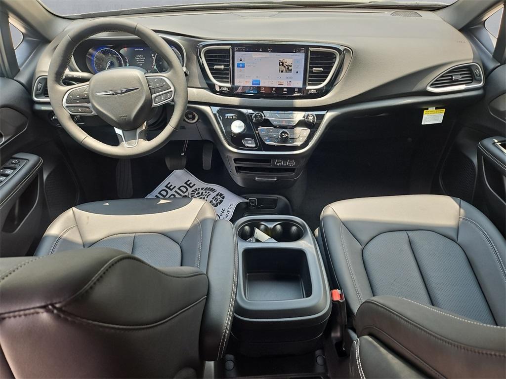 new 2025 Chrysler Voyager car, priced at $36,995