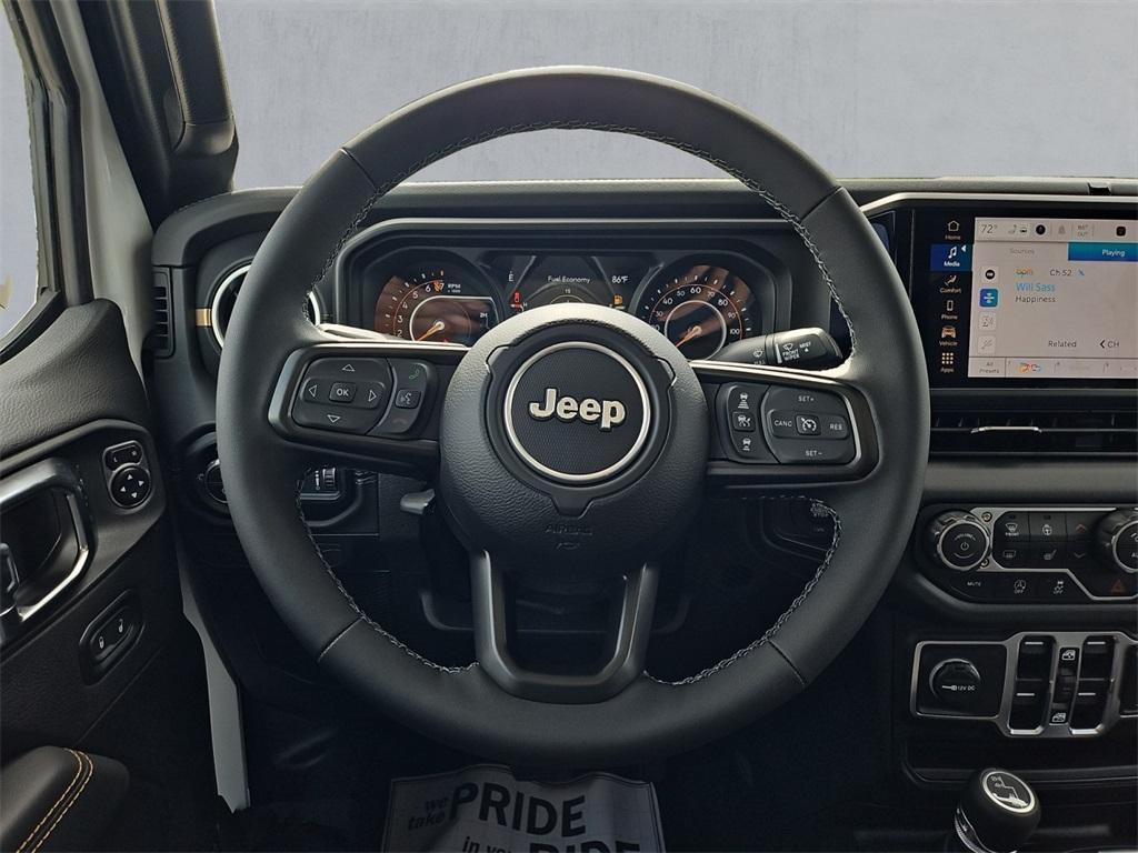 new 2025 Jeep Gladiator car, priced at $38,996