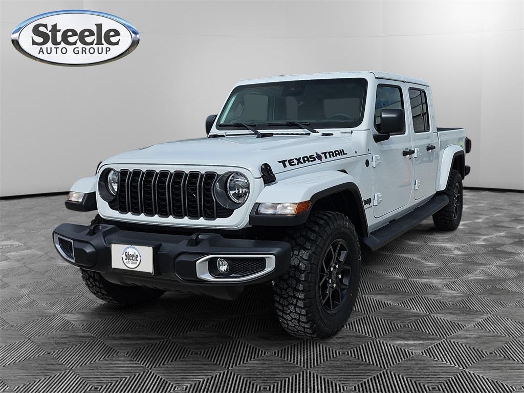new 2025 Jeep Gladiator car, priced at $40,245