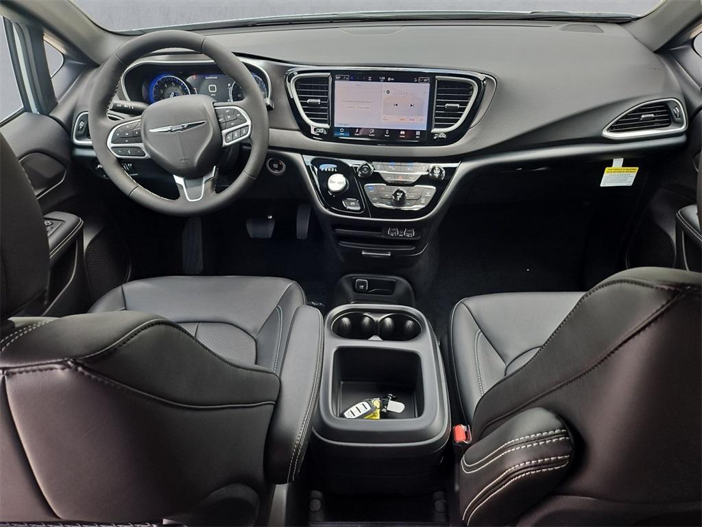 new 2025 Chrysler Voyager car, priced at $36,495
