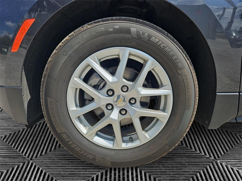 used 2022 Chevrolet Equinox car, priced at $21,434